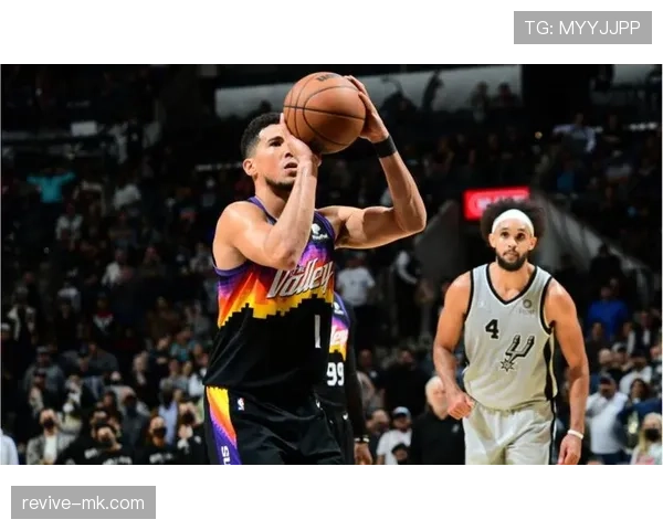 黄潜本赛季防守数据表现稳健，失球数与拦截效率走势清晰