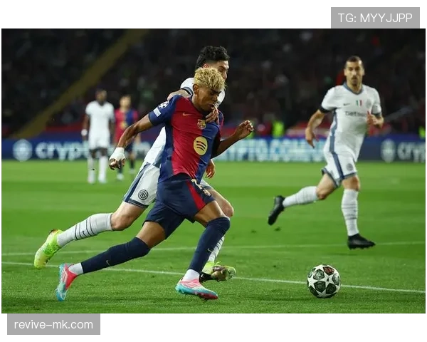 亚马尔与梅西:起点、发展路径与未来上限的差距在哪 亚马尔与梅西:起点、发展路径与未来上限的差距在哪